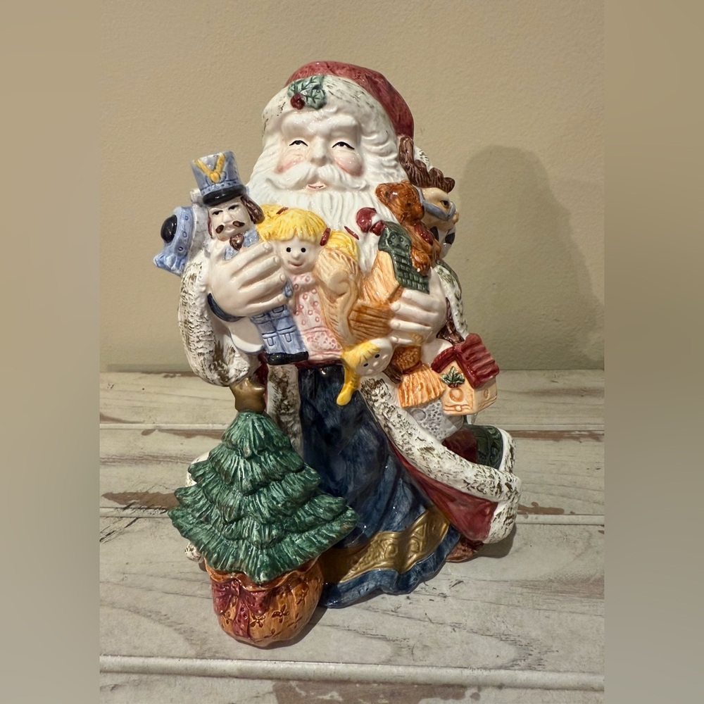 Festive Traditional Santa w Toys Figurine / Music Box